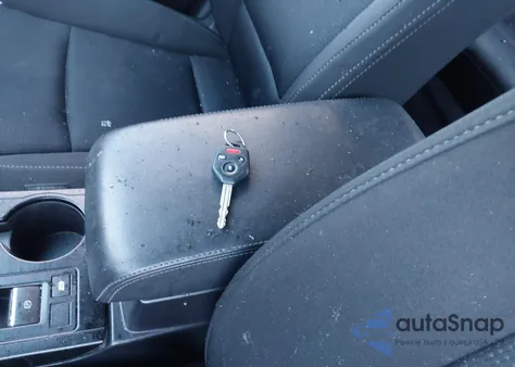 2017 Subaru Legacy 2.5I Premium из США, поврежденный, VIN 4S3BNAC69H3005367